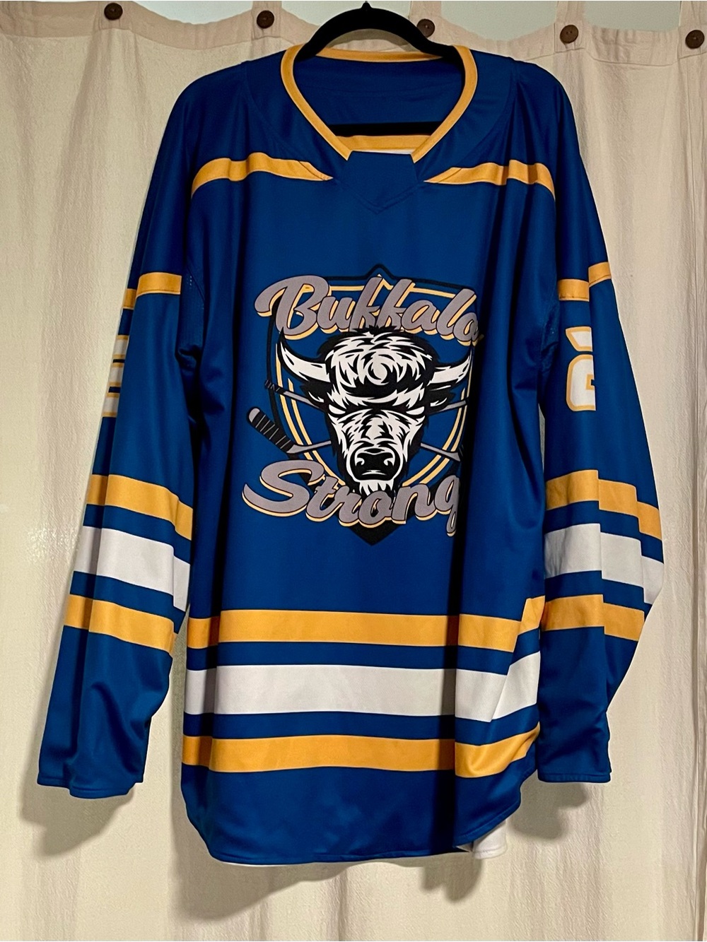 Men’s XL Buffalo Sabres 'Buffalo Strong' Tournament Hockey Jersey - Picture 6 of 10